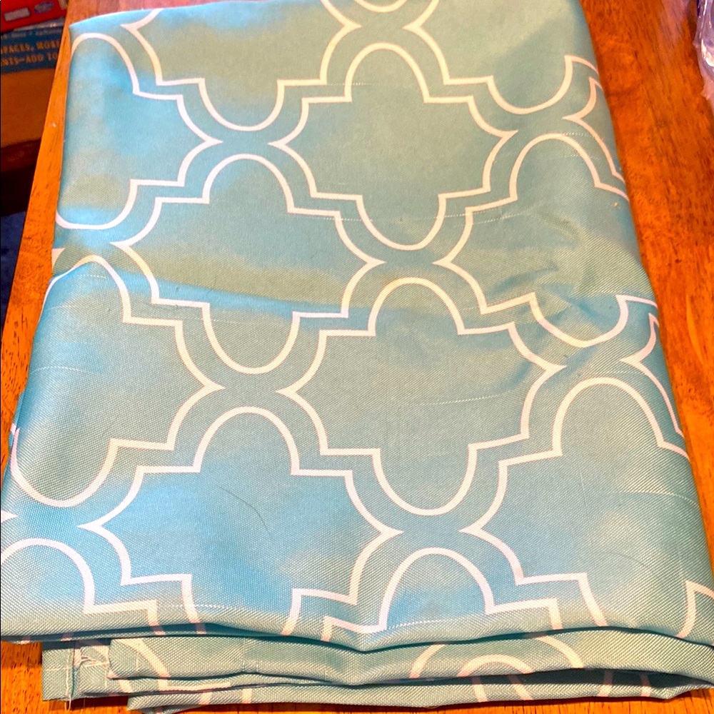 3/$15. Tablecloth Blue Geometric Patterned
